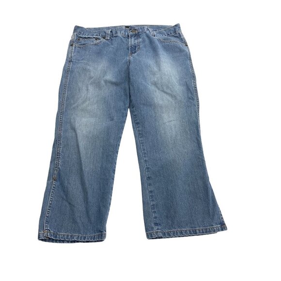 Abercrombie & Fitch Capri Women's size 6 Medium Wash Blue Denim jeans - Picture 1 of 3